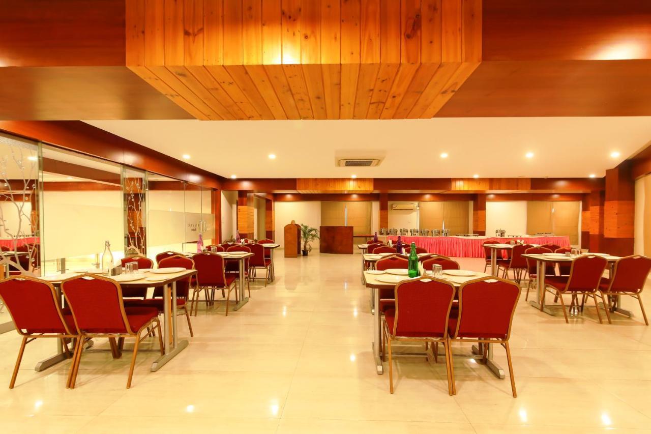 Icon Suites By Bhagini Bangalore Eksteriør billede