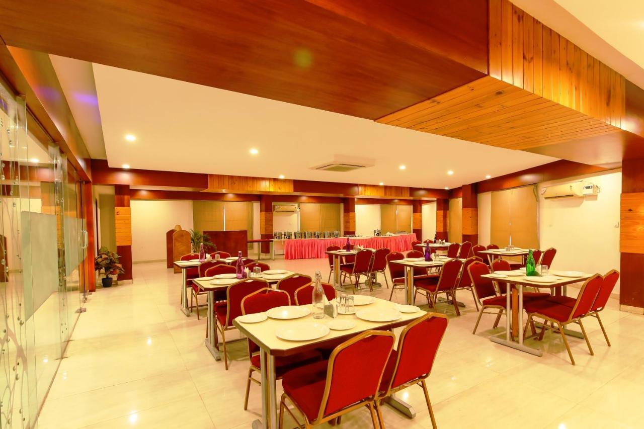 Icon Suites By Bhagini Bangalore Eksteriør billede
