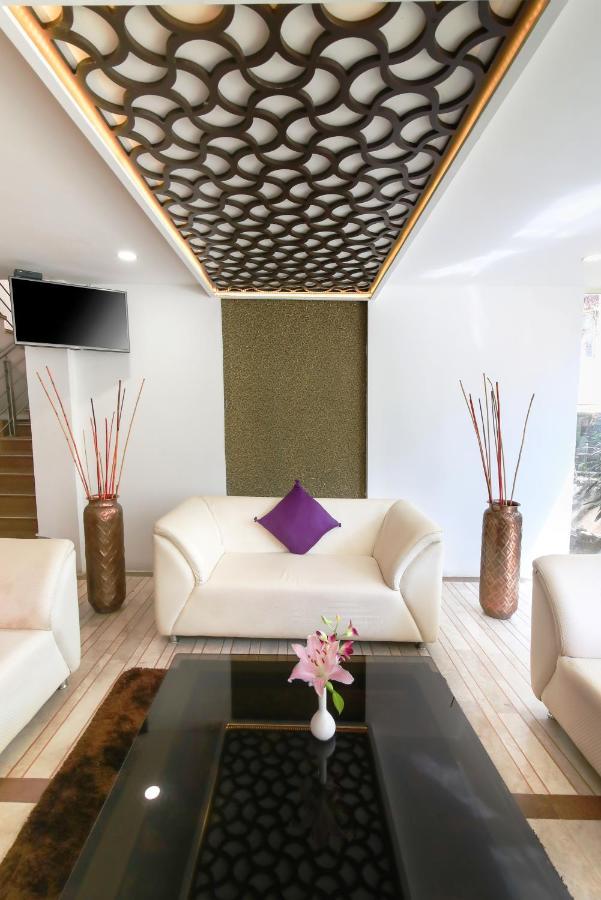 Icon Suites By Bhagini Bangalore Eksteriør billede