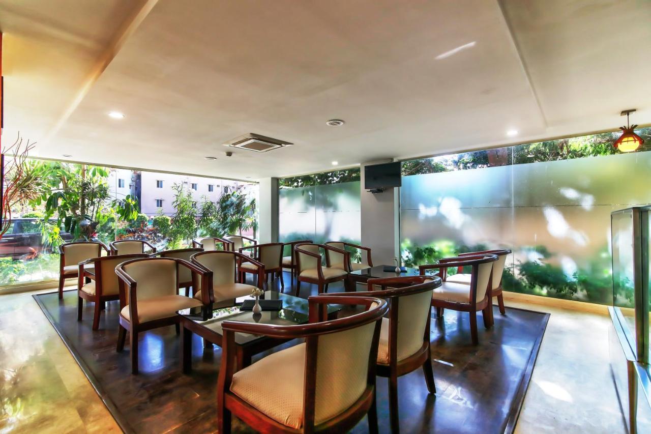 Icon Suites By Bhagini Bangalore Eksteriør billede