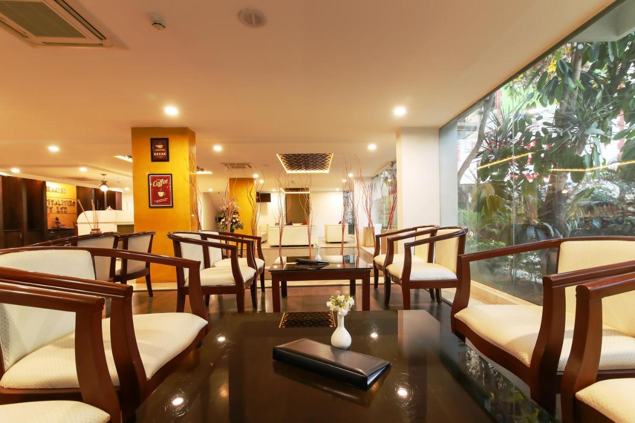 Icon Suites By Bhagini Bangalore Eksteriør billede
