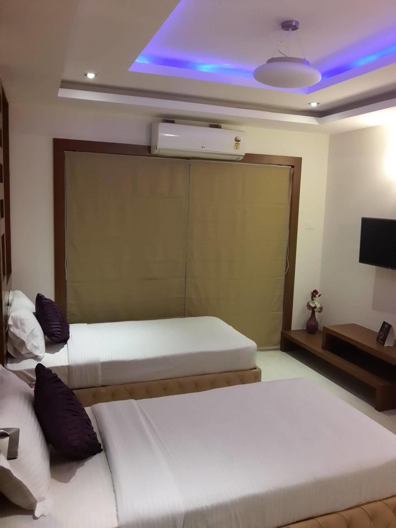 Icon Suites By Bhagini Bangalore Eksteriør billede